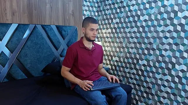 Snapshot of Joaho_Fernandez chatting on June 20, 10:12 pm Joaho Fernandez online show from June 20, 10:12 pm