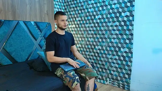 Snapshot of Joaho_Fernandez chatting on July 15, 8:47 pm Joaho Fernandez online show from July 15, 8:47 pm