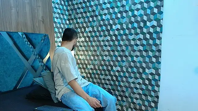 Snapshot of Joaho_Fernandez chatting on July 19, 6:44 pm Joaho Fernandez online show from July 19, 6:44 pm