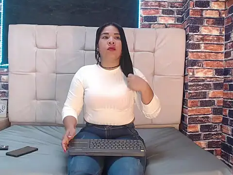 Snapshot of misaki303av chatting on March 28, 12:38 pm misaki303av online show from March 28, 12:38 pm