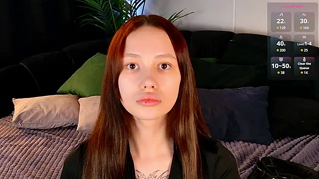 Snapshot of neya_milk chatting on March 28, 2:49 pm neya milk online show from March 28, 2:49 pm