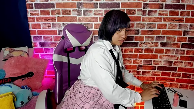 Snapshot of fresa_Wafflera chatting on April 18, 6:56 pm fresa Wafflera online show from April 18, 6:56 pm