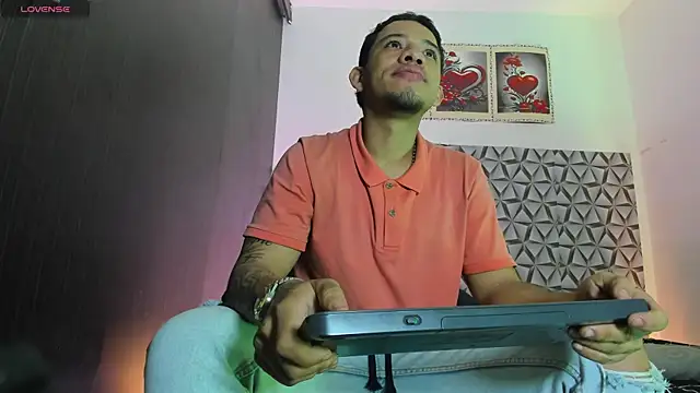 Benjamin lich online show from August 9, 12:32 pm