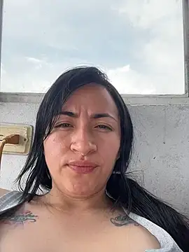 kimberly peter online show from April 21, 6:55 pm