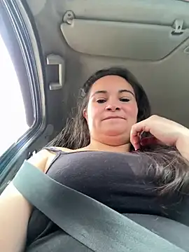 Snapshot of kyra_sol chatting on April 3, 5:55 pm kyra sol online show from April 3, 5:55 pm