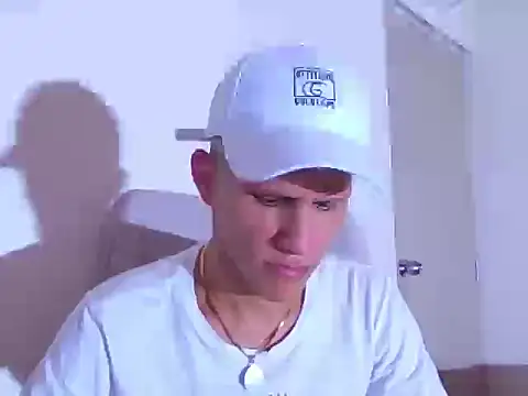 alejandro stone12 online show from May 6, 1:57 am