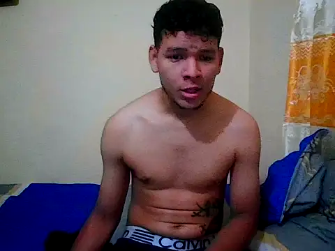 deanp22 online show from March 28, 12:43 am