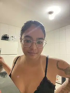 lumin9002 online show from June 22, 5:59 am