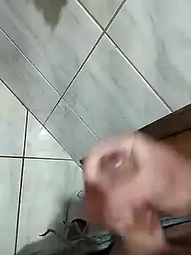 CasalSafadinho6969 online show from June 21, 9:39 pm