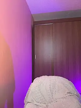 beibi hanna online show from March 25, 8:48 pm