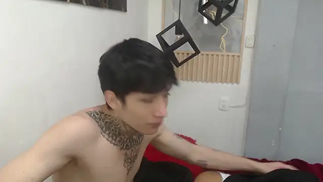 Snapshot of naty_18 chatting on May 18, 8:20 am naty 18 online show from May 18, 8:20 am