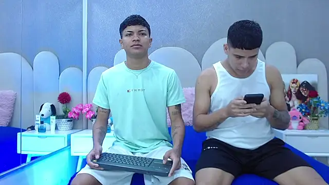 party duo playboy online show from April 28, 3:22 am