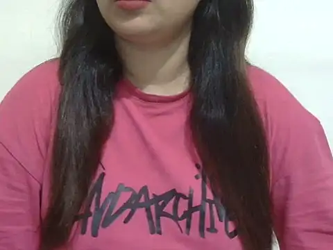 Snapshot of shivi_jaan chatting on May 24, 4:23 pm shivi jaan online show from May 24, 4:23 pm