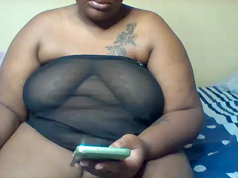 Snapshot of bunny_jay chatting on June 13, 9:18 am bunny jay online show from June 13, 9:18 am