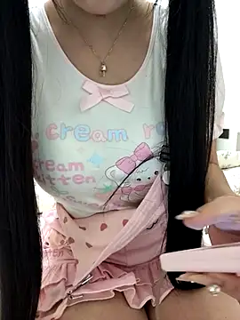 lala4125 online show from April 12, 2:00 pm