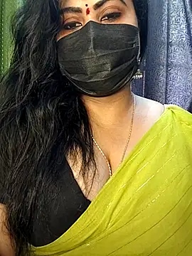 Snapshot of Anushka_flower chatting on June 2, 11:34 am Anushka flower online show from June 2, 11:34 am