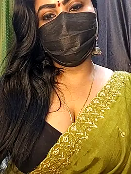 Snapshot of Anushka_flower chatting on June 3, 2:33 pm Anushka flower online show from June 3, 2:33 pm