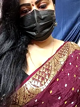 Snapshot of Anushka_flower chatting on June 5, 10:37 pm Anushka flower online show from June 5, 10:37 pm