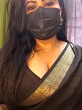 Snapshot of Anushka_flower chatting on June 8, 1:50 am Anushka flower online show from June 8, 1:50 am