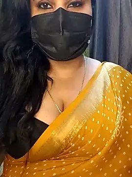 Snapshot of Anushka_flower chatting on June 8, 8:53 pm Anushka flower online show from June 8, 8:53 pm