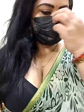 Snapshot of Anushka_flower chatting on June 16, 3:09 am Anushka flower online show from June 16, 3:09 am