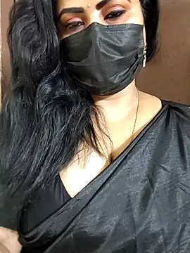 Snapshot of Anushka_flower chatting on June 26, 1:32 am Anushka flower online show from June 26, 1:32 am