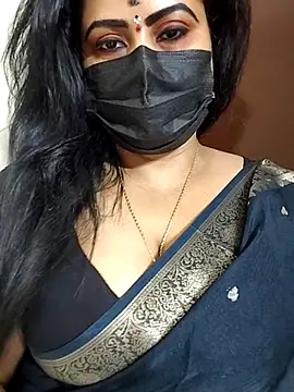 Snapshot of Anushka_flower chatting on July 1, 2:40 pm Anushka flower online show from July 1, 2:40 pm