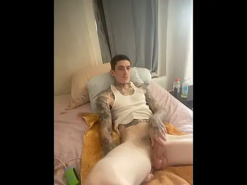 dkub93 online show from March 26, 2:44 pm