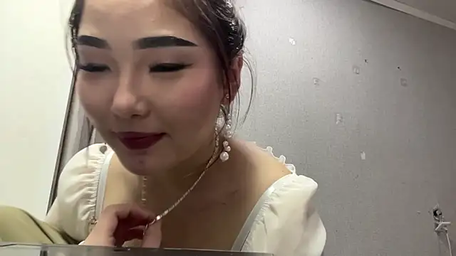 LammingLoner online show from March 30, 5:25 pm