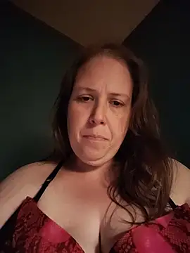 Snapshot of 023thickandjuicy07 chatting on July 6, 3:58 am 023thickandjuicy07 online show from July 6, 3:58 am