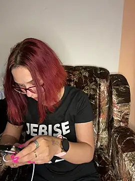 Snapshot of jebise23 chatting on April 29, 6:03 pm jebise23 online show from April 29, 6:03 pm