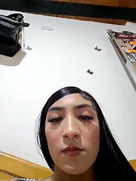 yvonne 1998 online show from March 31, 9:26 pm