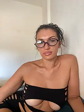 Snapshot of kimberlysnow11 chatting on March 28, 7:57 pm kimberlysnow11 online show from March 28, 7:57 pm