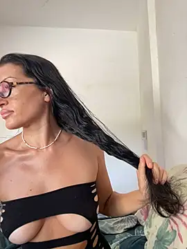 Snapshot of kimberlysnow11 chatting on April 2, 8:17 pm kimberlysnow11 online show from April 2, 8:17 pm