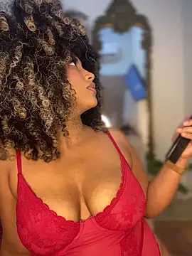 Kendra curly online show from August 8, 4:58 am