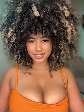 Kendra curly online show from August 9, 7:13 am