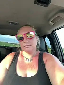 Snapshot of sweetkacibaby chatting on July 3, 11:49 am sweetkacibaby online show from July 3, 11:49 am