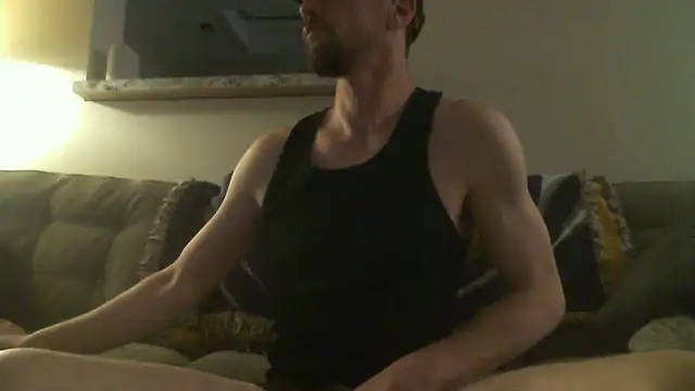 Snapshot of MascChaser4Bear chatting on March 26, 5:57 am MascChaser4Bear online show from March 26, 5:57 am