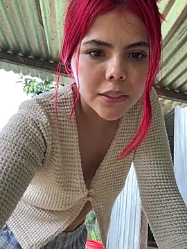 Snapshot of giss_sweet1 chatting on April 27, 3:32 pm giss sweet1 online show from April 27, 3:32 pm