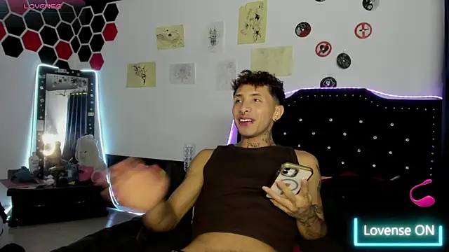 Snapshot of pol_mood chatting on March 26, 9:37 am pol mood online show from March 26, 9:37 am