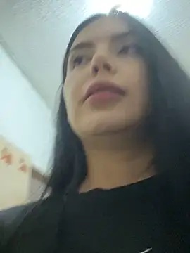Snapshot of Cami_olarte chatting on April 22, 8:43 pm Cami olarte online show from April 22, 8:43 pm