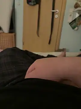 germanboy3 online show from April 27, 8:07 pm