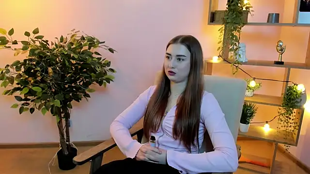 Snapshot of VondaBusa chatting on March 27, 10:59 am VondaBusa online show from March 27, 10:59 am