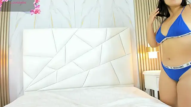 dulcemia25 online show from April 1, 5:19 am