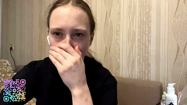 JayneJuly online show from April 27, 2:20 am