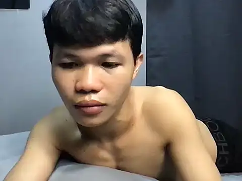 Snapshot of crazyasiantwink1 chatting on April 1, 2:47 pm crazyasiantwink1 online show from April 1, 2:47 pm