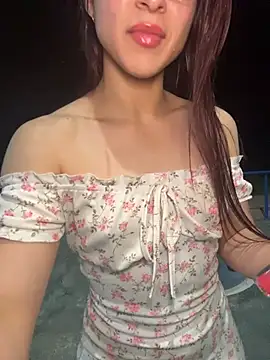 Debby ryann online show from May 17, 5:05 am