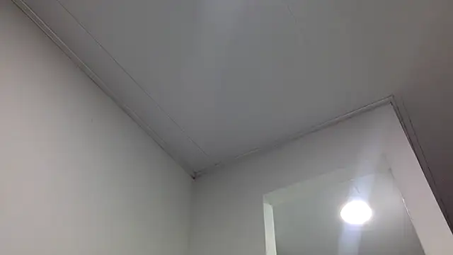Snapshot of derek_smiith chatting on May 29, 5:27 am derek smiith online show from May 29, 5:27 am