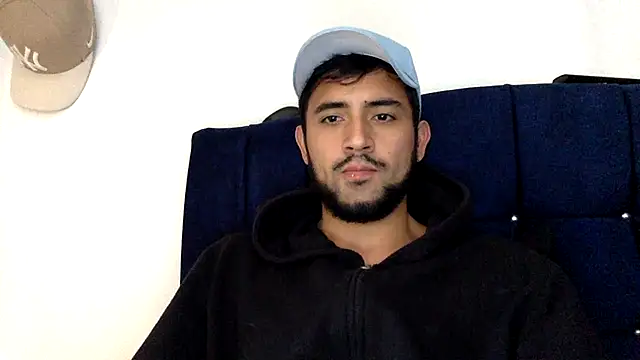 Snapshot of derek_smiith chatting on July 3, 5:30 pm derek smiith online show from July 3, 5:30 pm