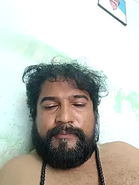 Snapshot of varun2184 chatting on March 28, 6:24 am varun2184 online show from March 28, 6:24 am